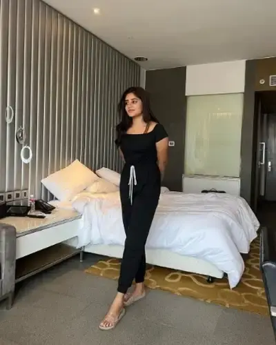 Call Girls Domjur Cash On Delivery